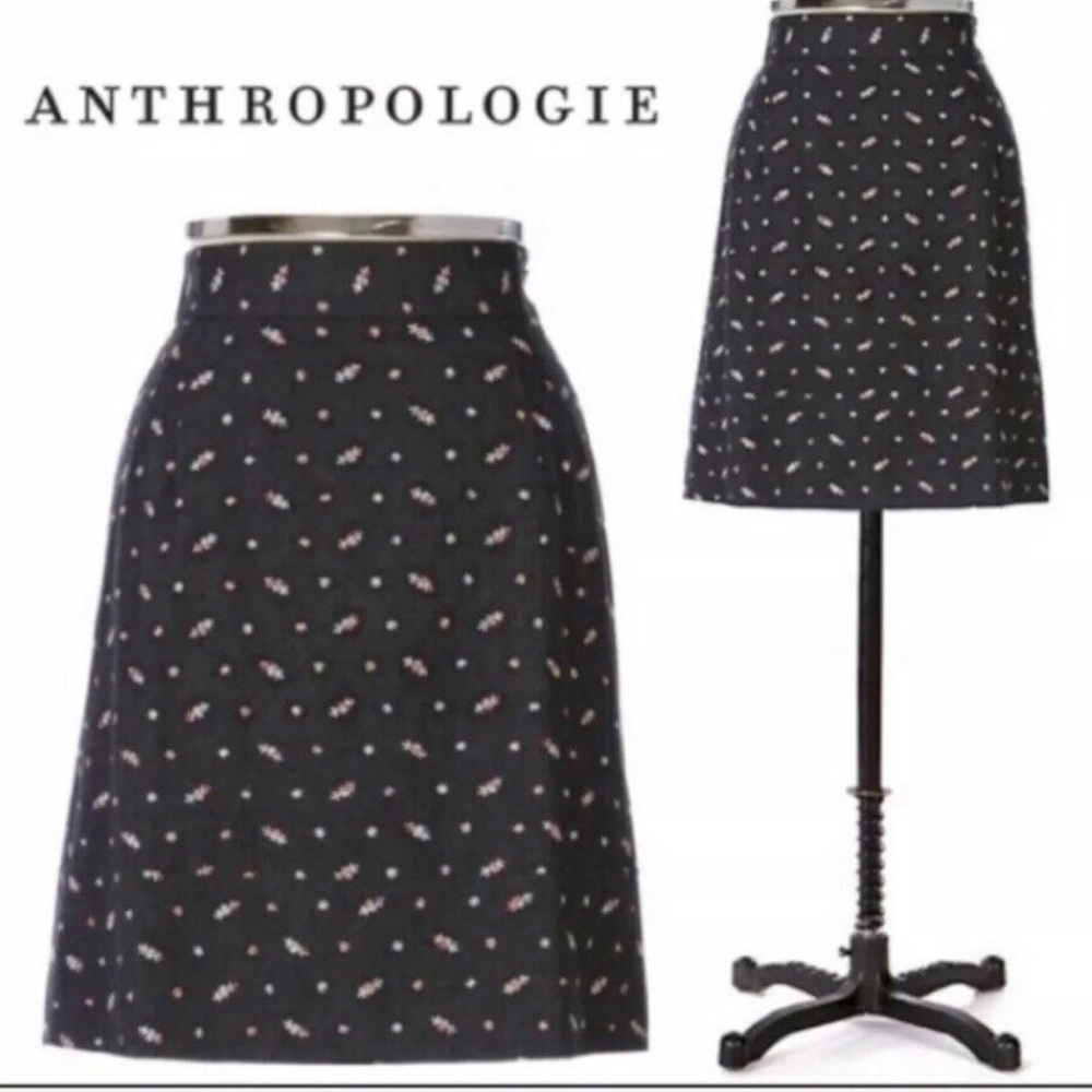 Odille Anthropologie embroidered wallfia gray skirt vintage 00s twee